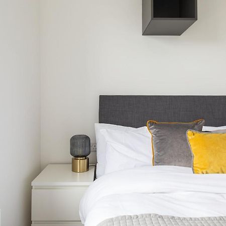 Victorian Building Turned Charming Hotel Perfect For Short And Long Term Stay With Wifi Londres Extérieur photo
